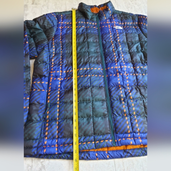 THE NORTH FACE Men's Plaid Print Thermoball Jacket NWT - XL - Picture 10 of 14